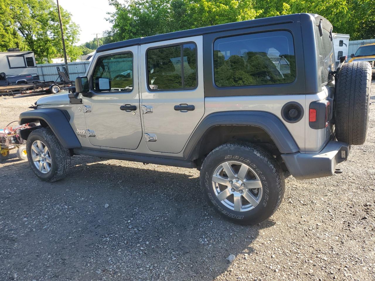 Photo 1 VIN: 1C4HJXDN3JW237790 - JEEP WRANGLER 