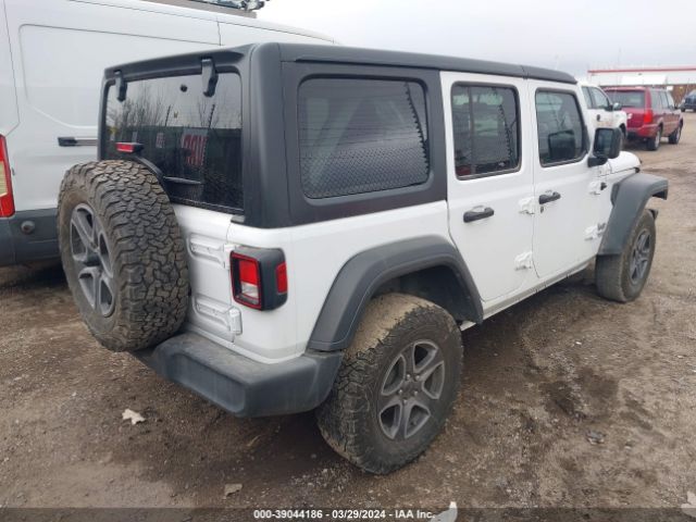 Photo 3 VIN: 1C4HJXDN3JW322371 - JEEP WRANGLER UNLIMITED 