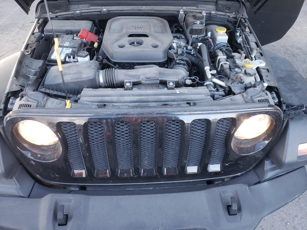 Photo 11 VIN: 1C4HJXDN3KW573134 - JEEP WRANGLER 