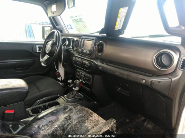 Photo 4 VIN: 1C4HJXDN3LW130063 - JEEP WRANGLER UNLIMITED 