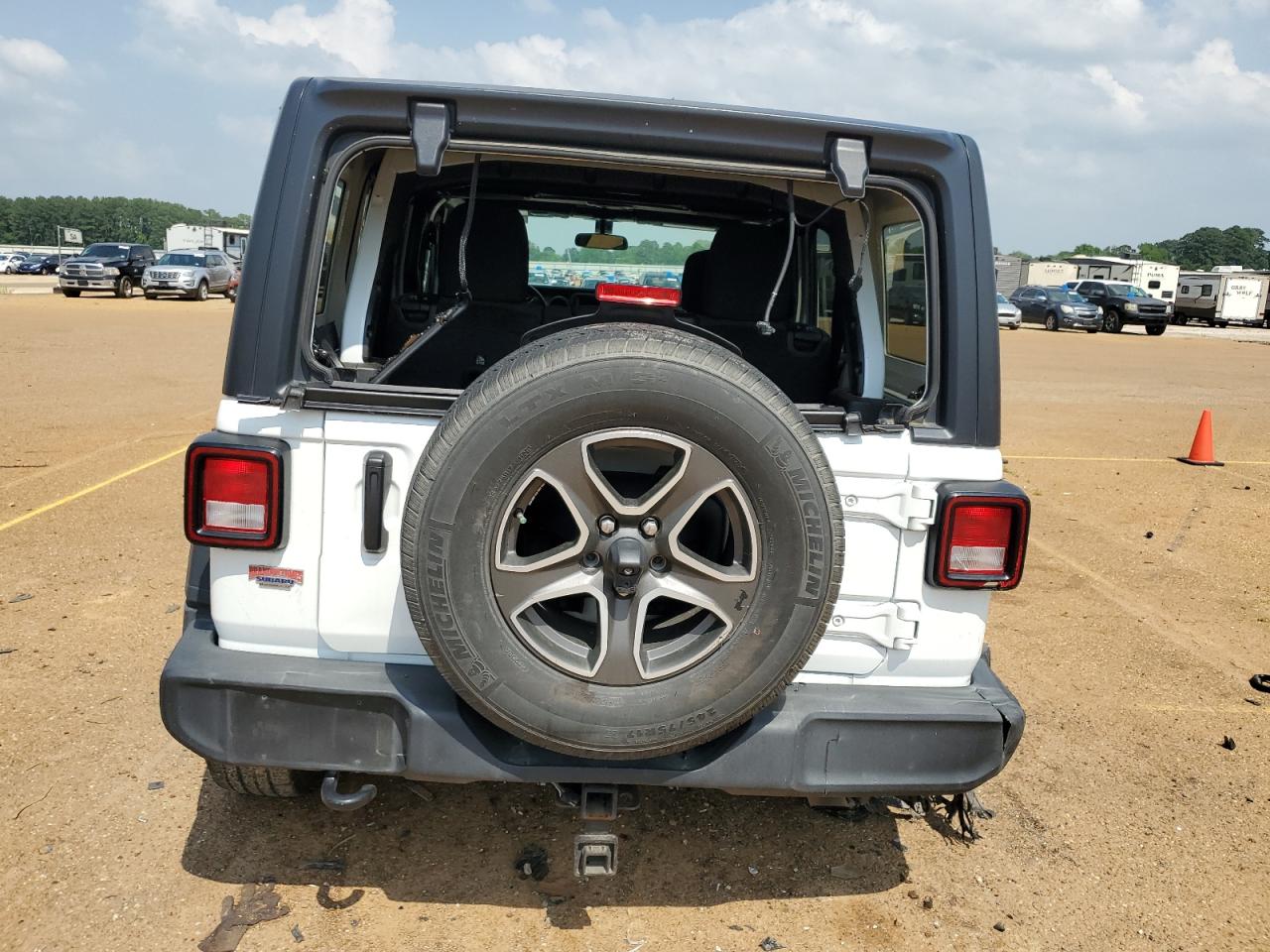 Photo 5 VIN: 1C4HJXDN4MW788296 - JEEP WRANGLER 