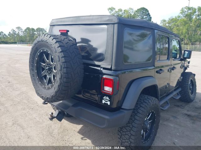 Photo 3 VIN: 1C4HJXDN6JW206839 - JEEP WRANGLER UNLIMITED 