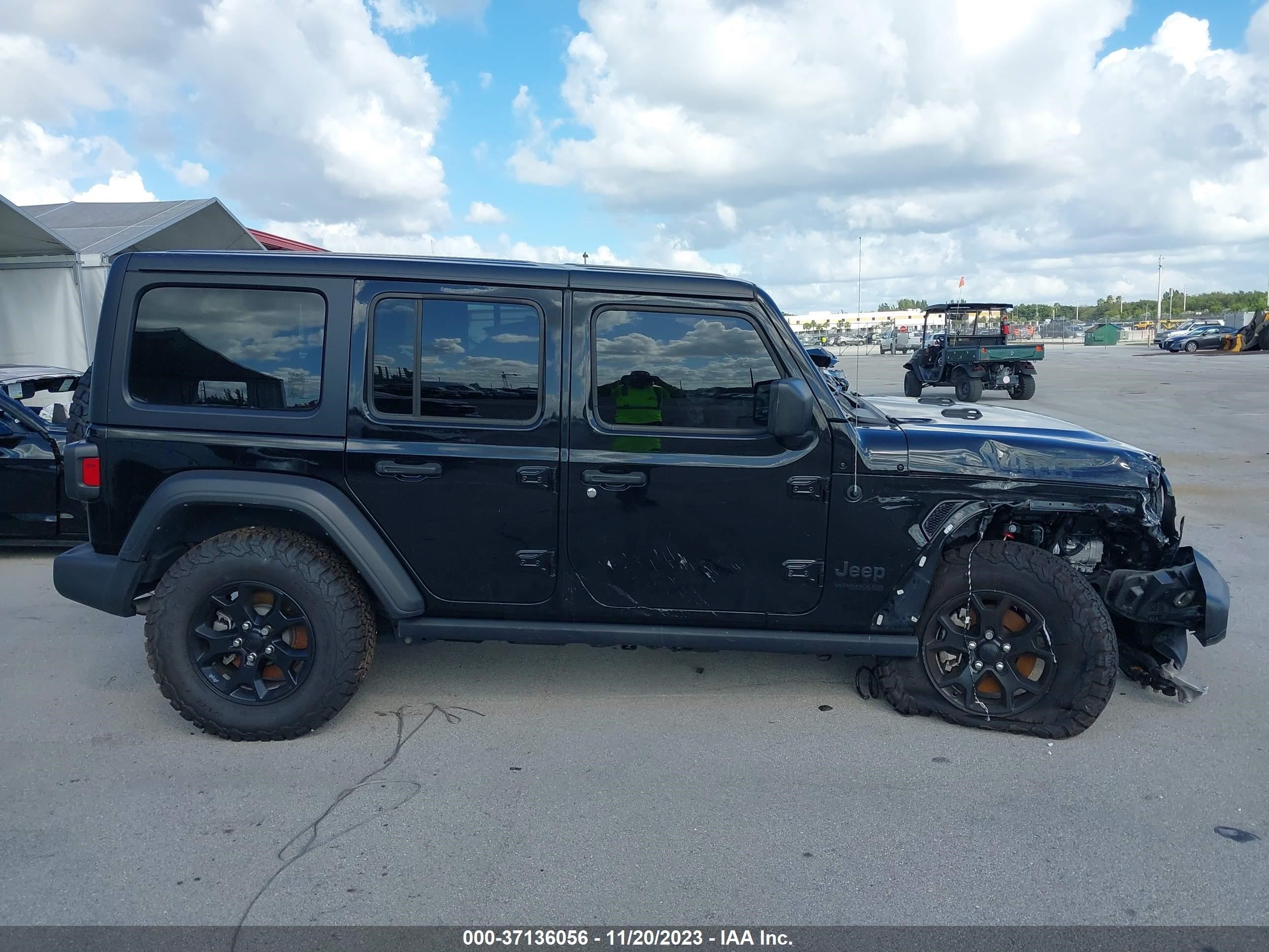 Photo 12 VIN: 1C4HJXDN7MW783772 - JEEP WRANGLER 