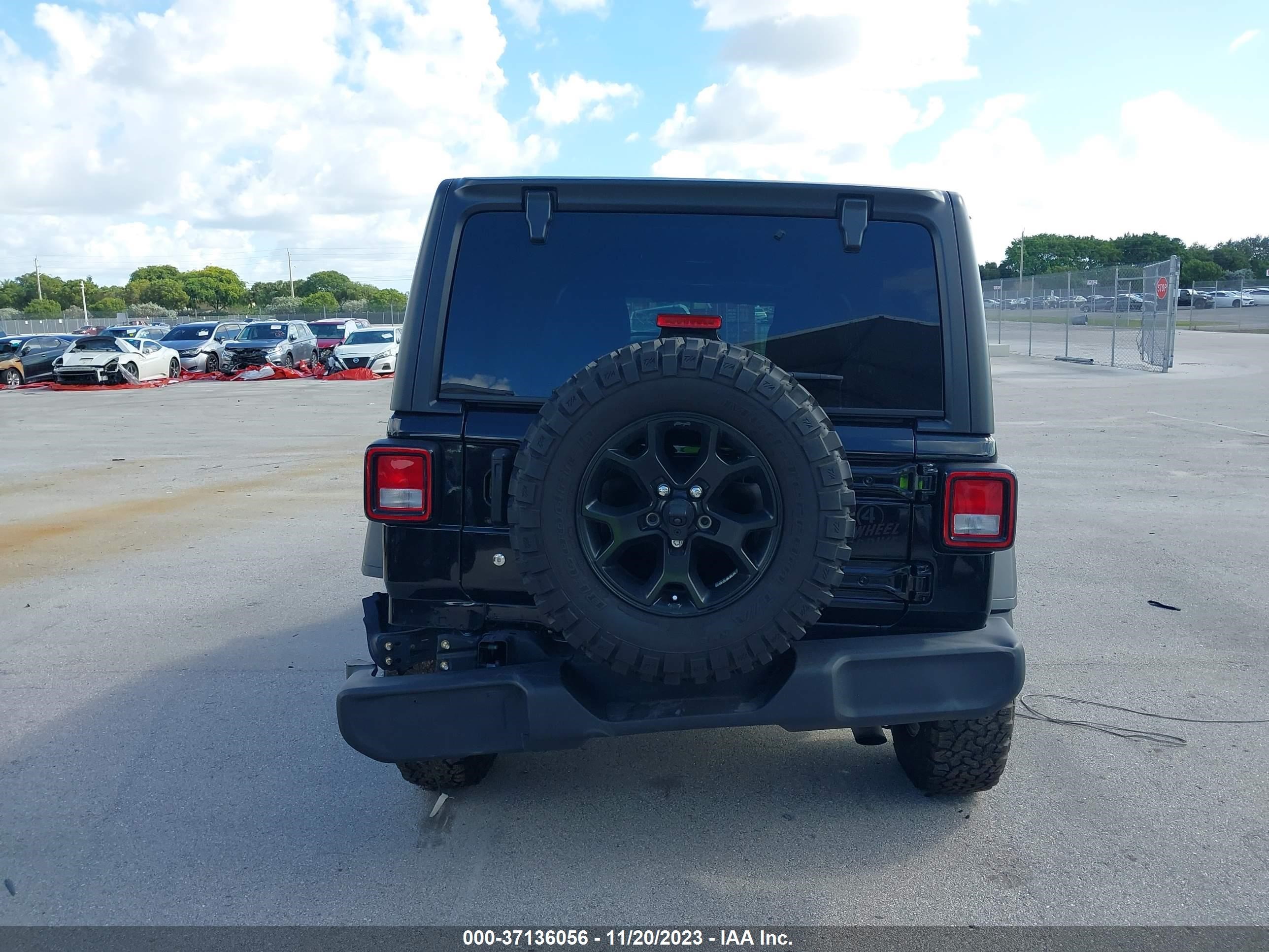 Photo 15 VIN: 1C4HJXDN7MW783772 - JEEP WRANGLER 