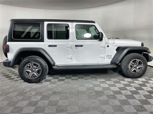 Photo 8 VIN: 1C4HJXDNXJW206925 - JEEP WRANGLER UNLIMITED 