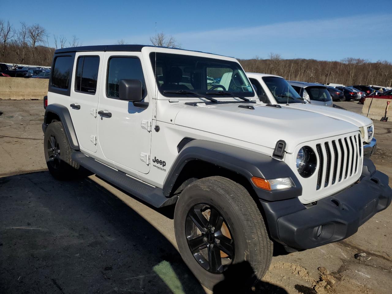 Photo 3 VIN: 1C4HJXDNXMW856813 - JEEP WRANGLER 