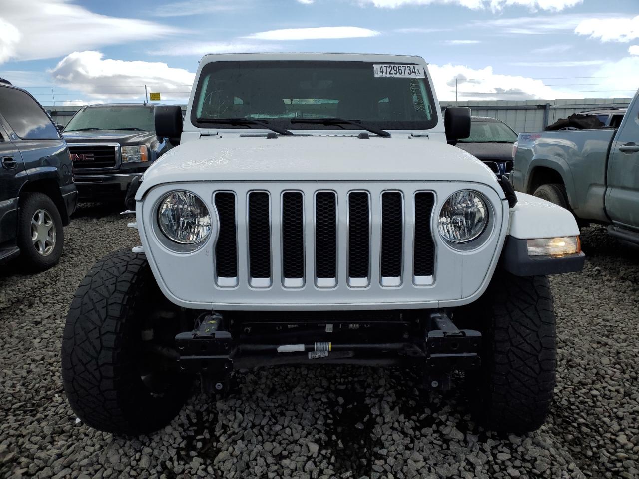 Photo 4 VIN: 1C4HJXEG3JW247591 - JEEP WRANGLER 