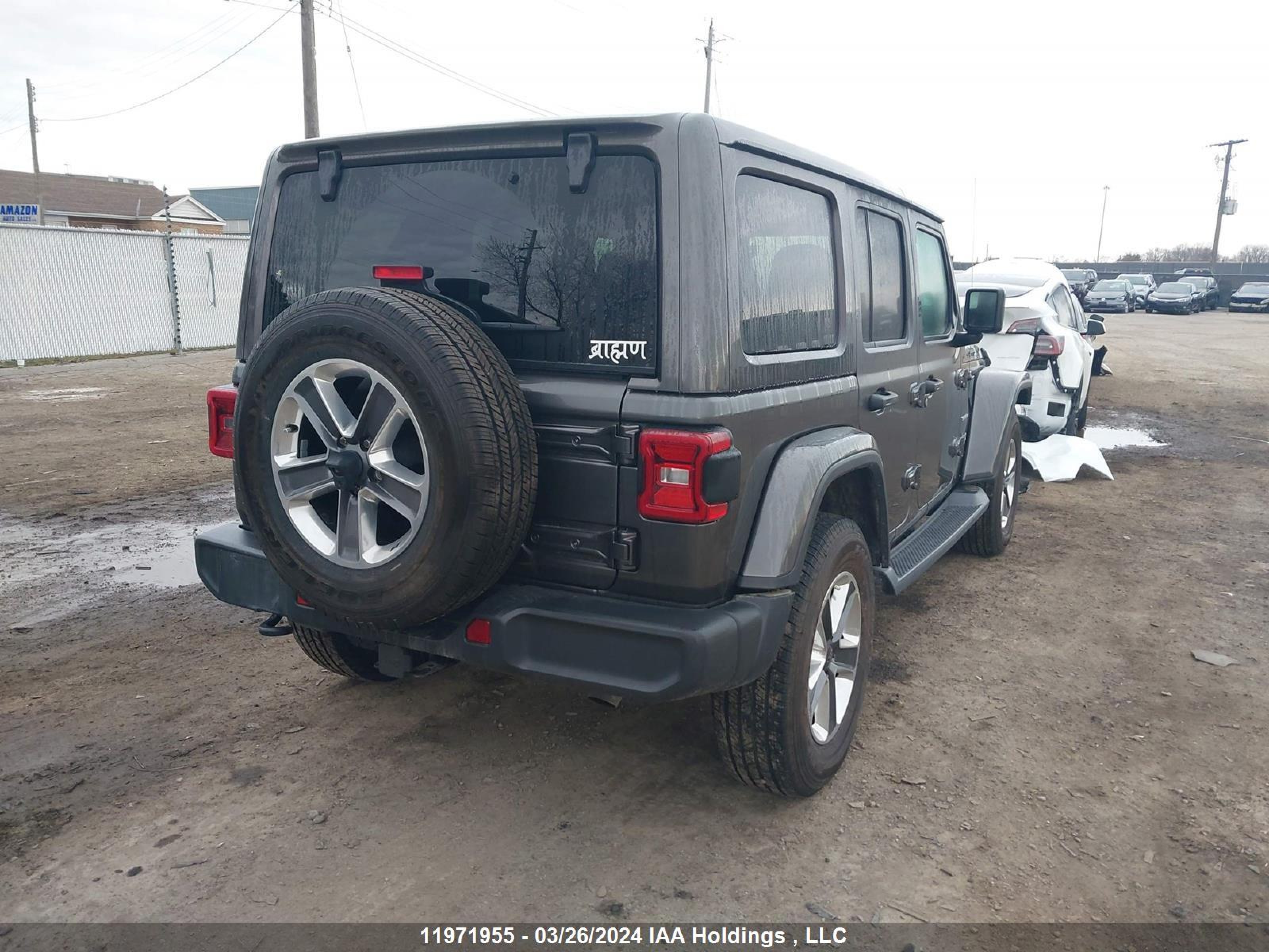 Photo 3 VIN: 1C4HJXEG3KW602308 - JEEP WRANGLER 