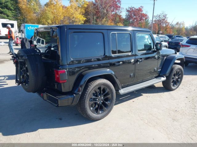 Photo 3 VIN: 1C4HJXEG3MW569376 - JEEP WRANGLER 