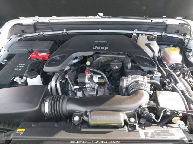 Photo 9 VIN: 1C4HJXEG3MW615322 - JEEP WRANGLER 