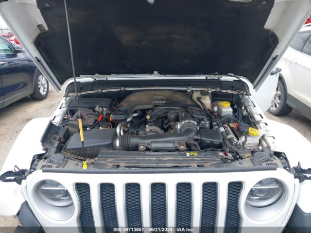 Photo 9 VIN: 1C4HJXEG4JW135950 - JEEP WRANGLER 