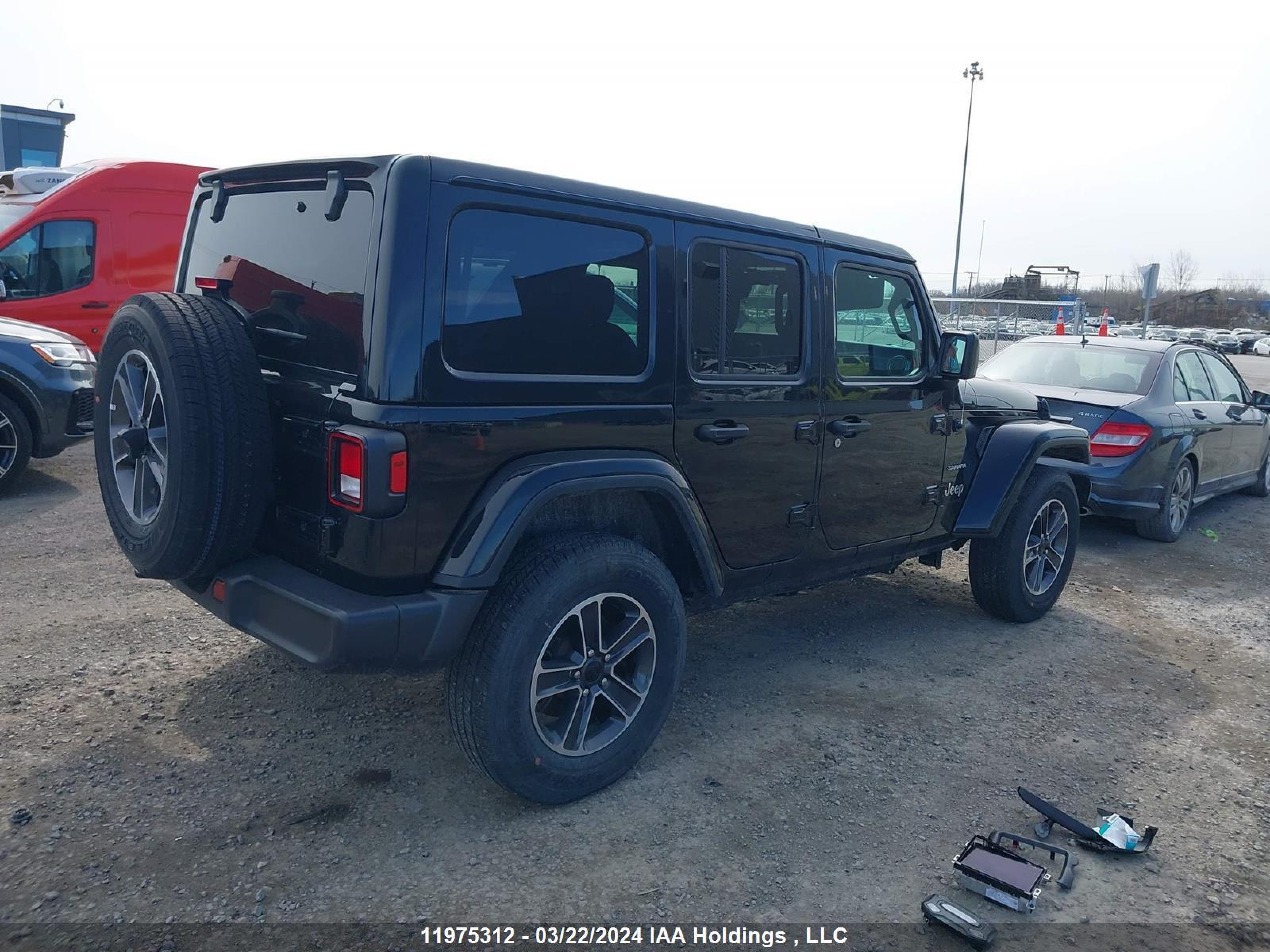 Photo 3 VIN: 1C4HJXEG4PW606987 - JEEP WRANGLER 