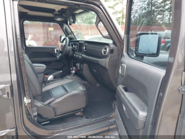 Photo 4 VIN: 1C4HJXEG5JW118090 - JEEP WRANGLER 