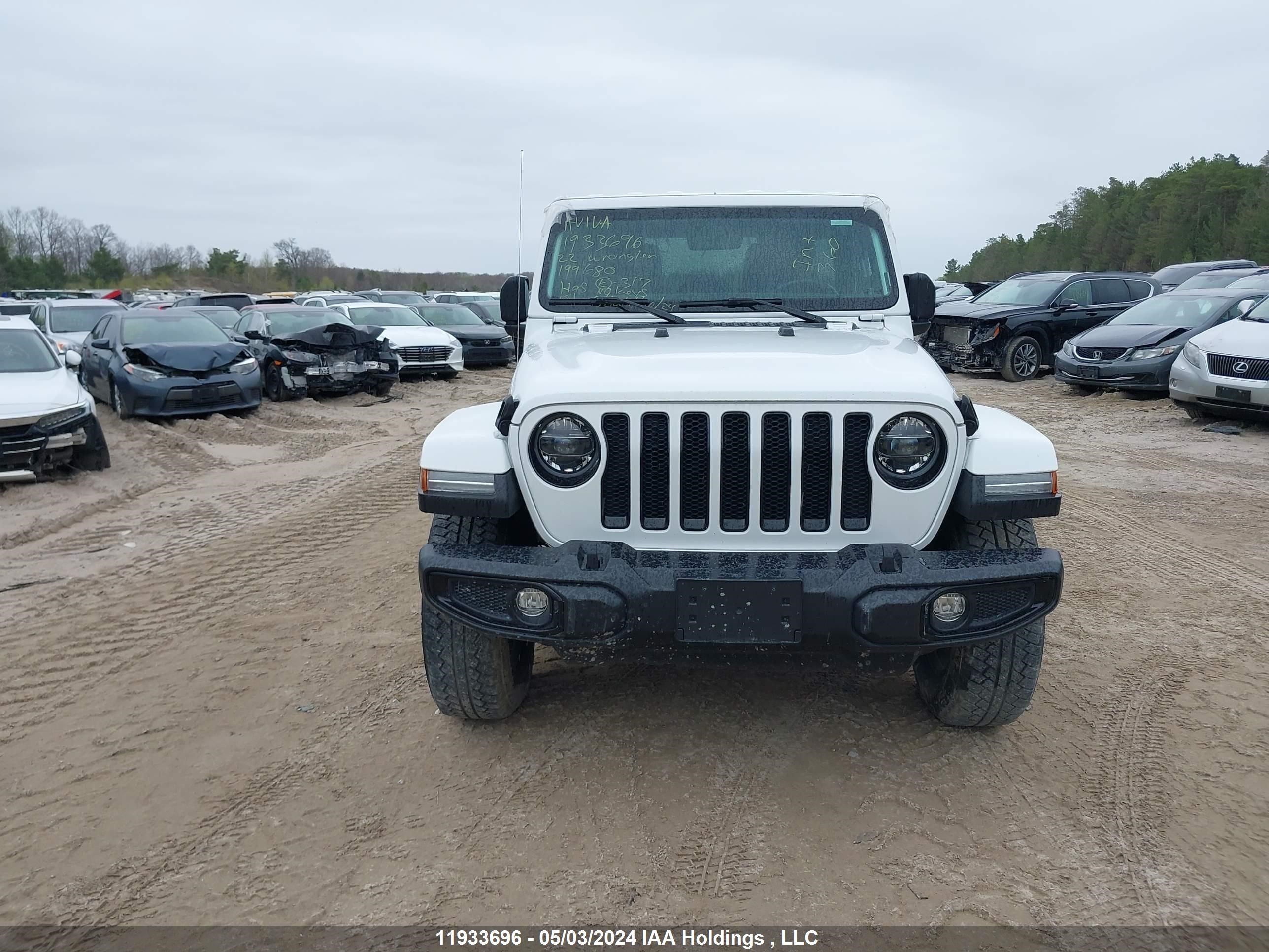 Photo 12 VIN: 1C4HJXEG5NW199680 - JEEP WRANGLER 