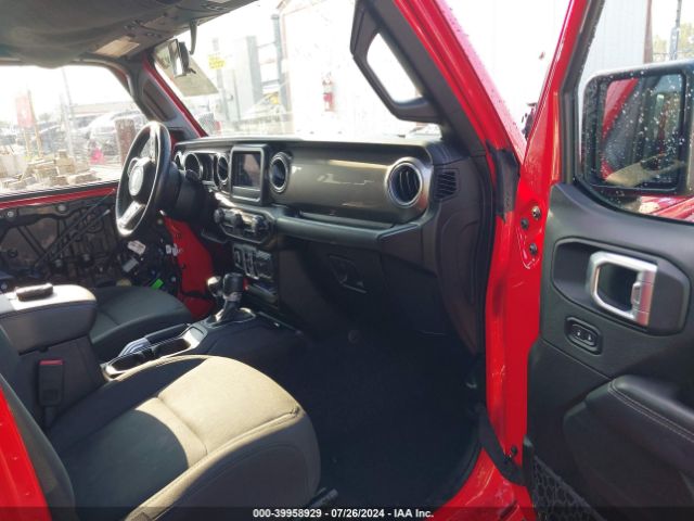 Photo 4 VIN: 1C4HJXEG6JW155276 - JEEP WRANGLER 