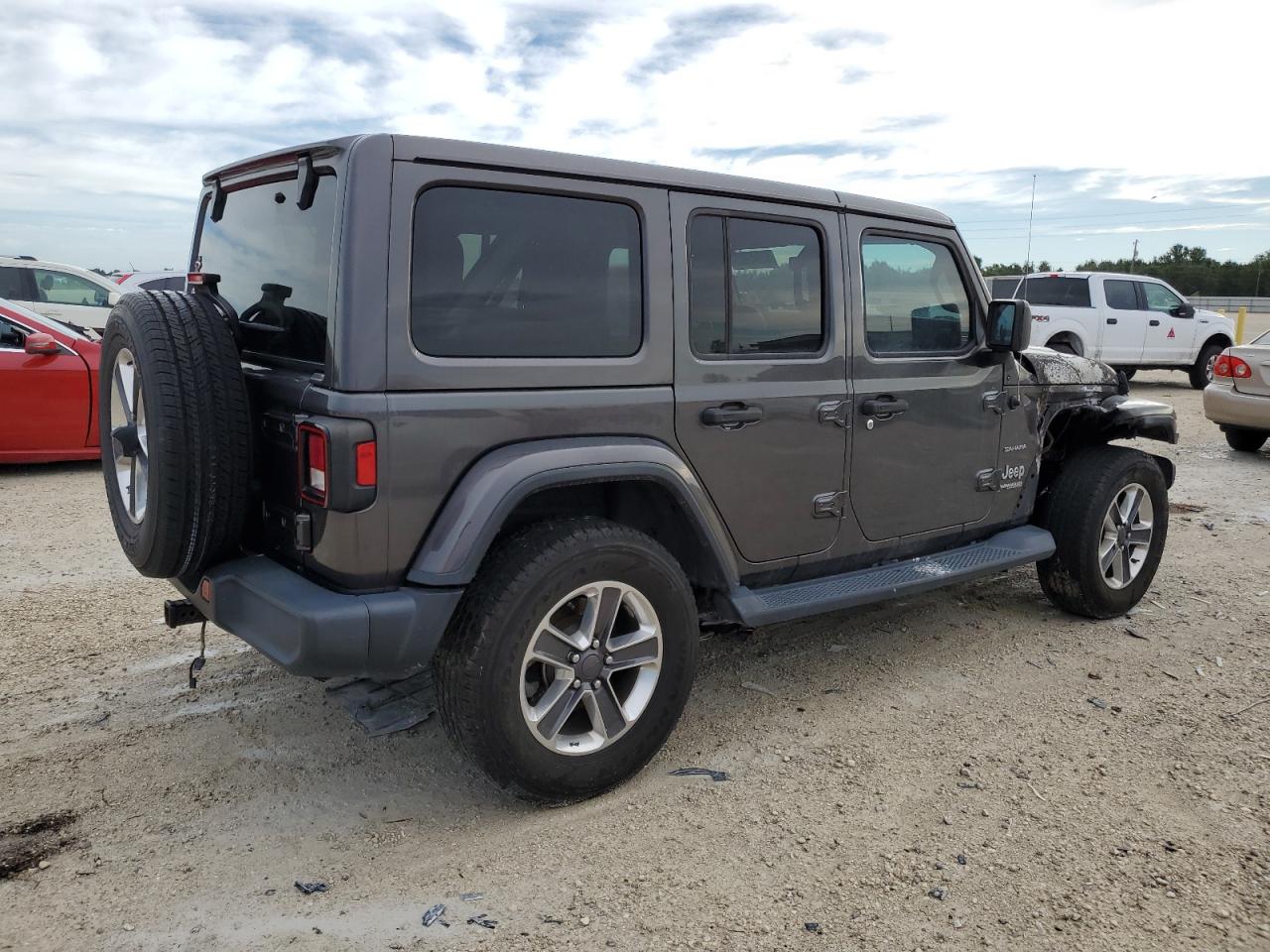 Photo 2 VIN: 1C4HJXEG6JW206713 - JEEP WRANGLER 