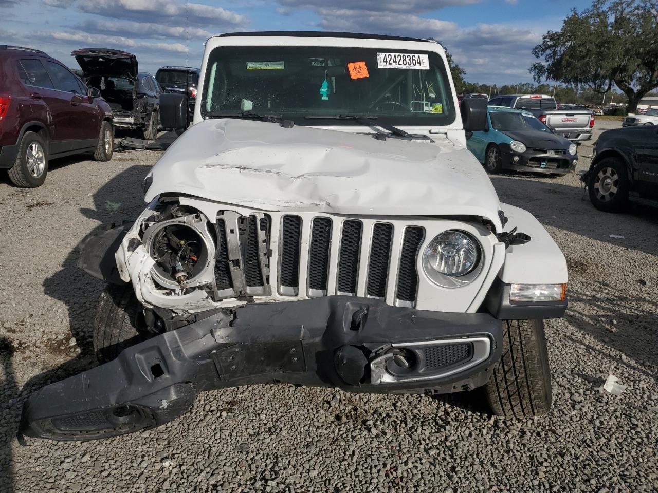 Photo 5 VIN: 1C4HJXEG6KW513896 - JEEP WRANGLER 