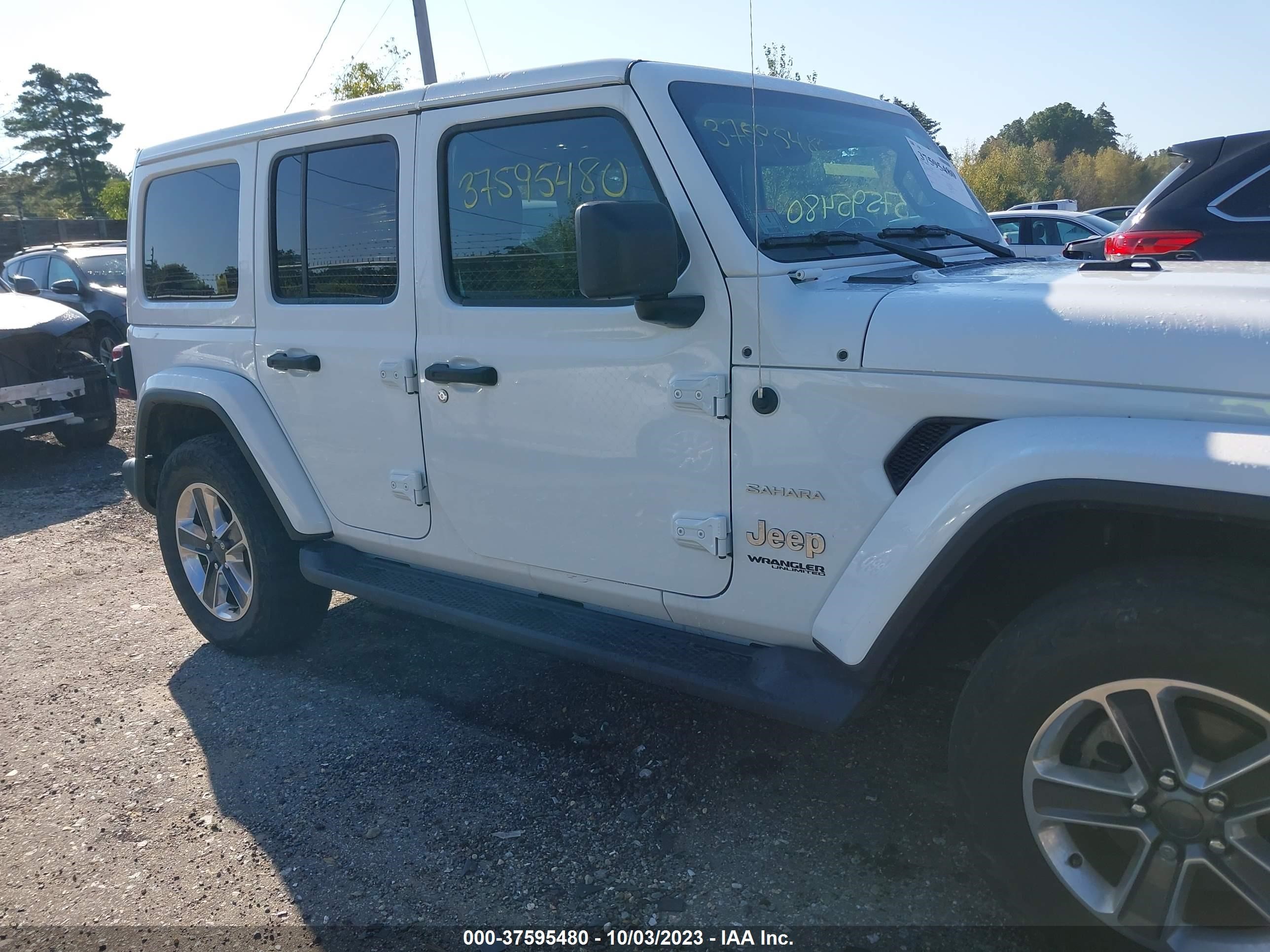 Photo 12 VIN: 1C4HJXEG6MW523363 - JEEP WRANGLER 