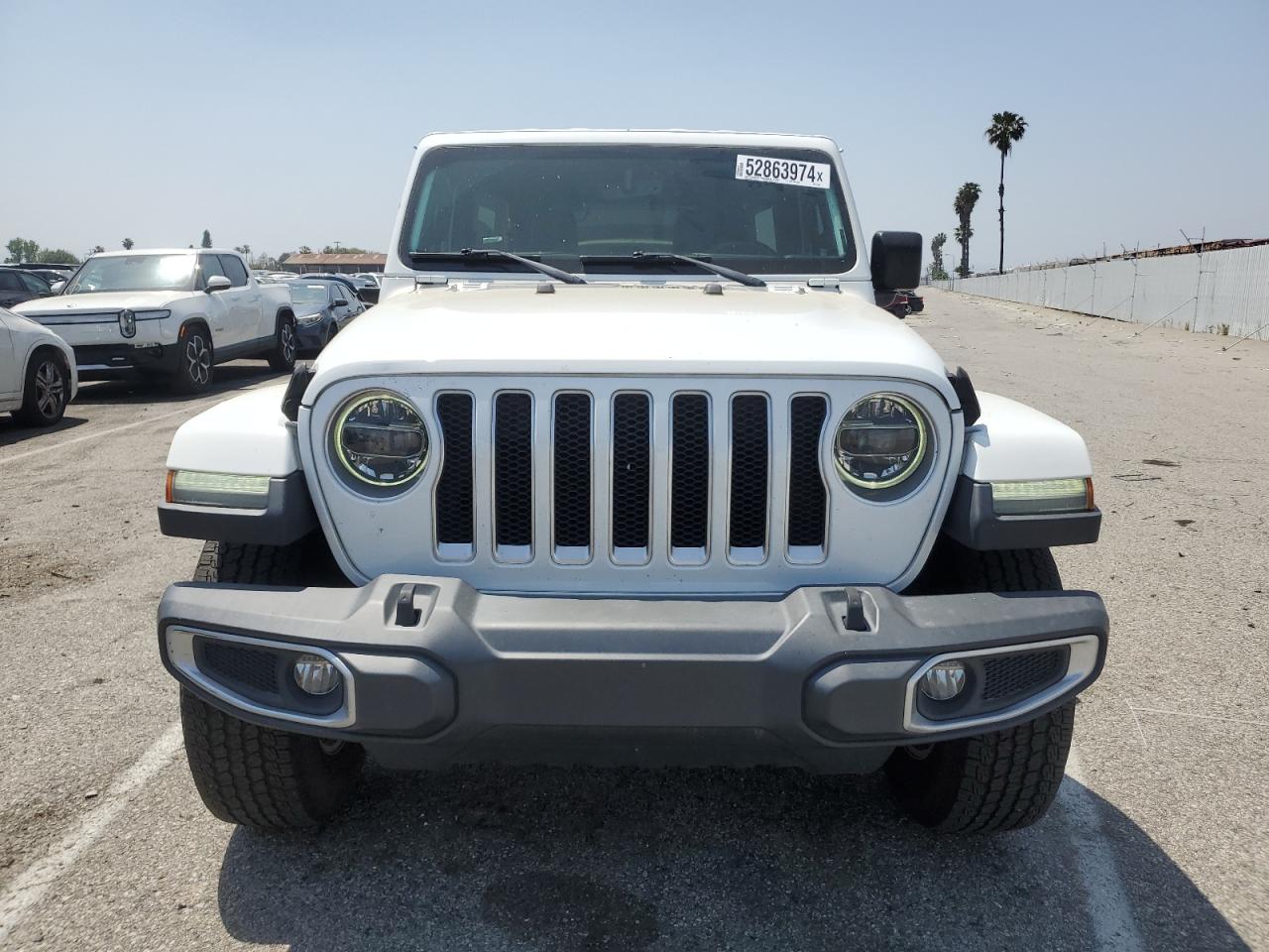 Photo 4 VIN: 1C4HJXEG7JW174953 - JEEP WRANGLER 