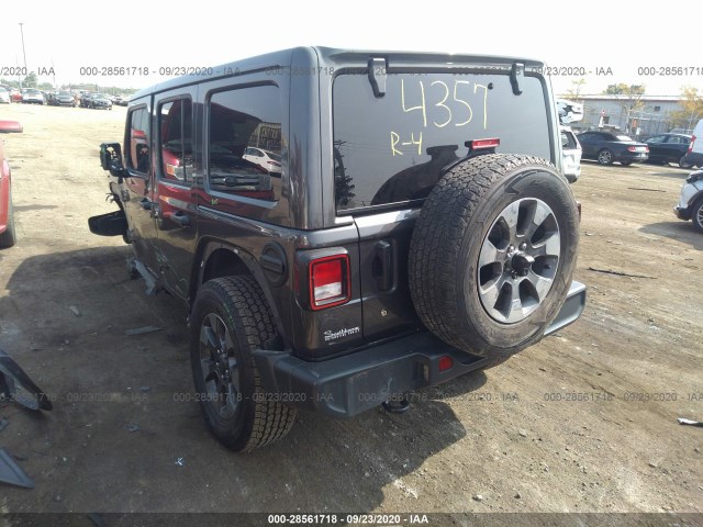 Photo 2 VIN: 1C4HJXEG7JW304357 - JEEP WRANGLER UNLIMITED 