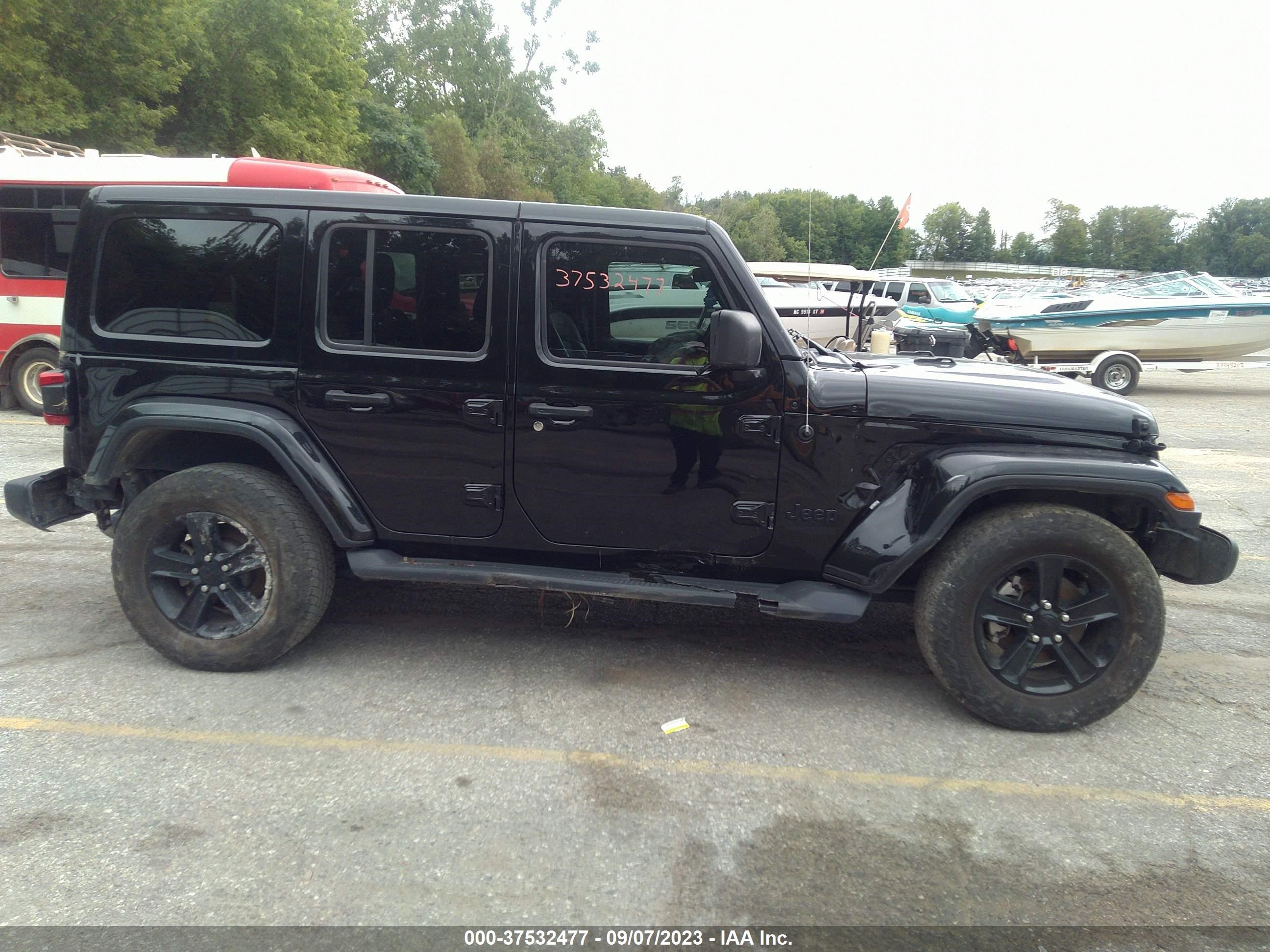 Photo 12 VIN: 1C4HJXEG8MW613288 - JEEP WRANGLER 