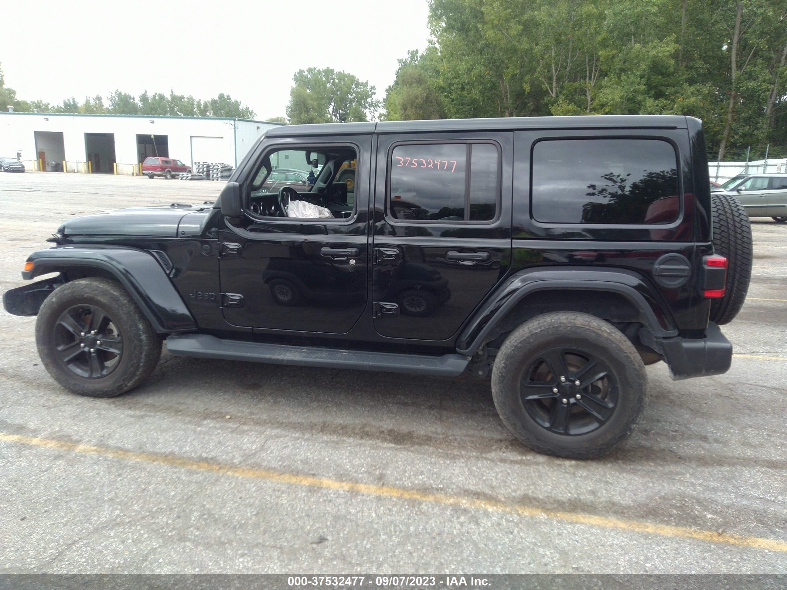 Photo 13 VIN: 1C4HJXEG8MW613288 - JEEP WRANGLER 