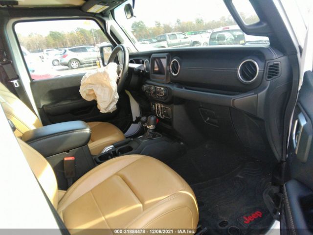 Photo 4 VIN: 1C4HJXEG9JW124118 - JEEP WRANGLER UNLIMITED 