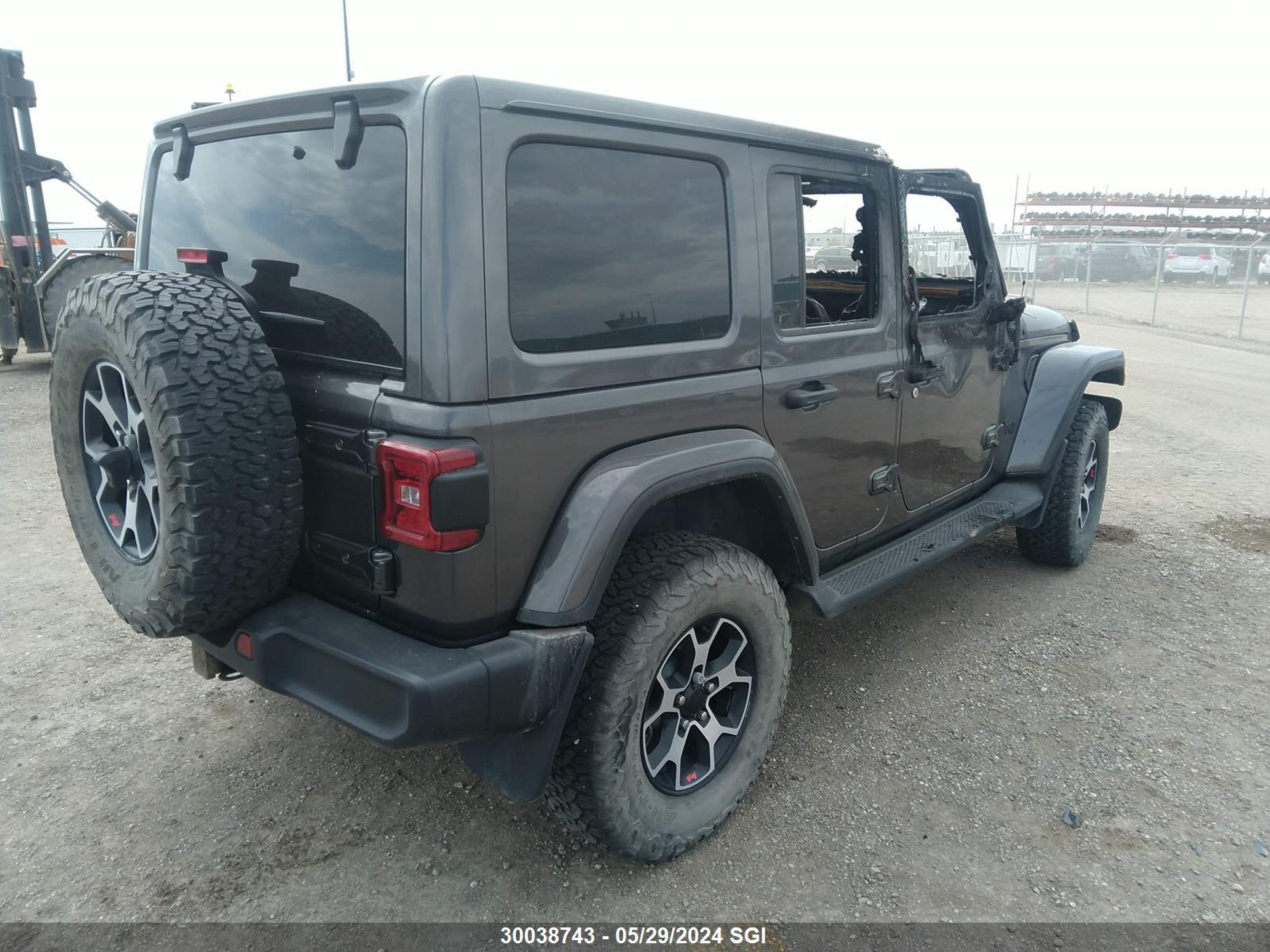 Photo 3 VIN: 1C4HJXEG9NW234835 - JEEP WRANGLER 