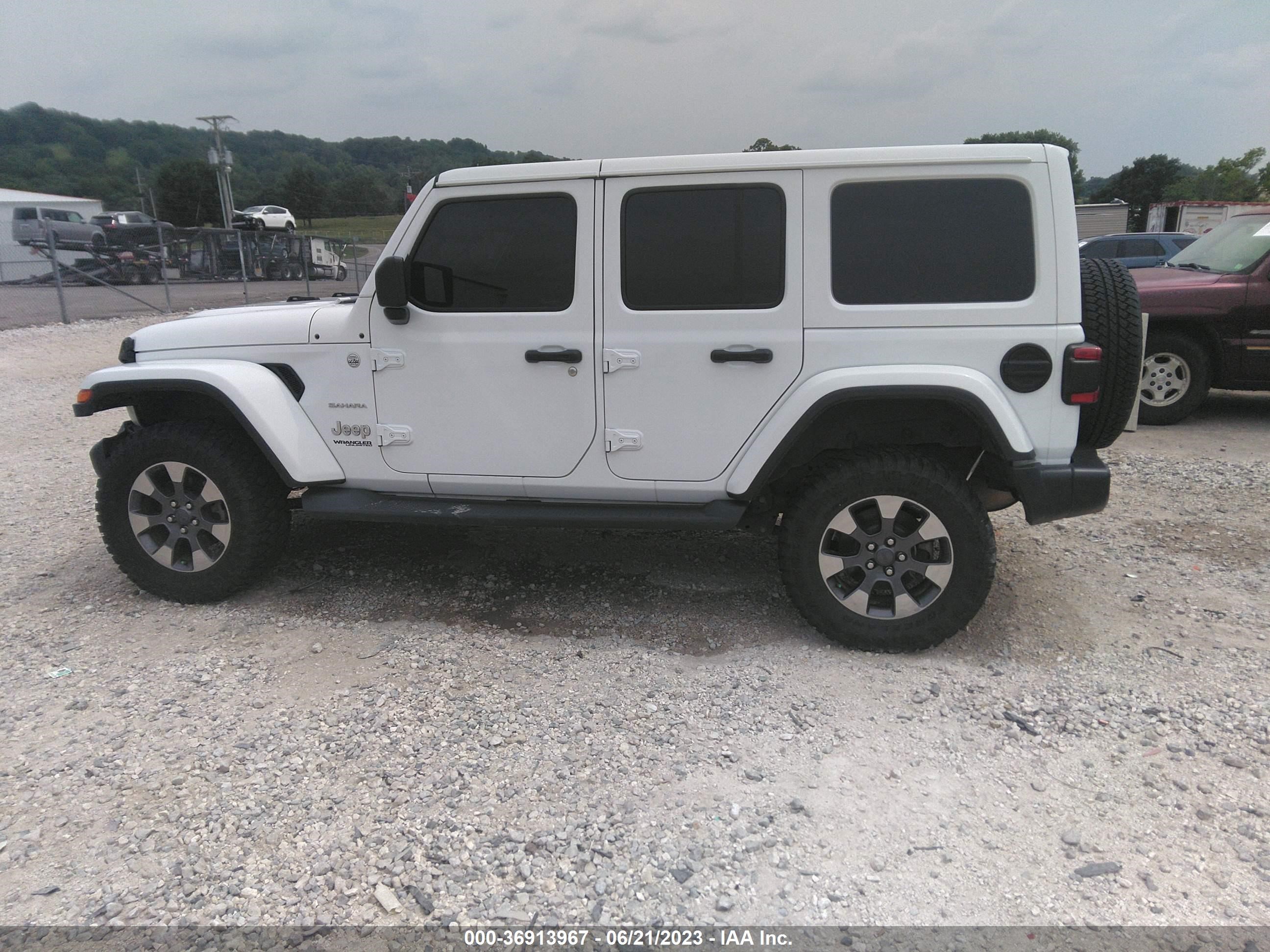 Photo 13 VIN: 1C4HJXEGXKW608137 - JEEP WRANGLER 