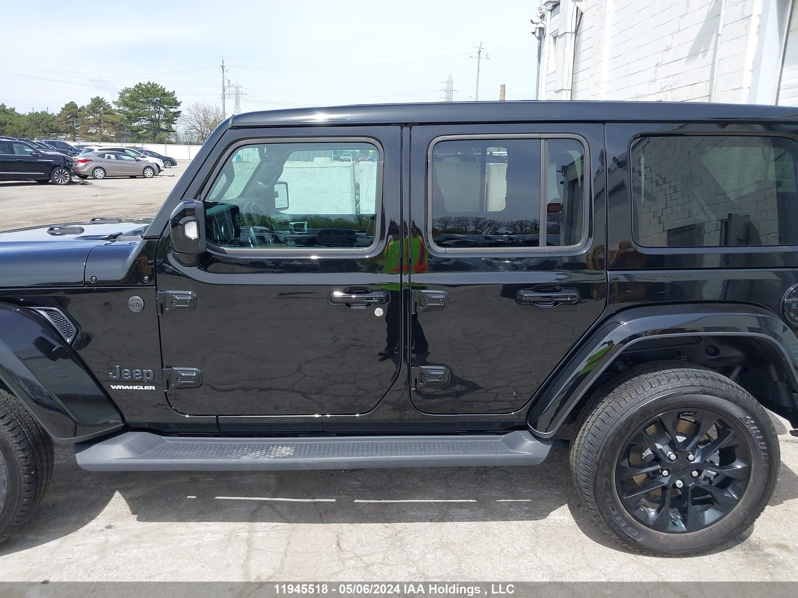 Photo 14 VIN: 1C4HJXEGXPW565765 - JEEP WRANGLER 