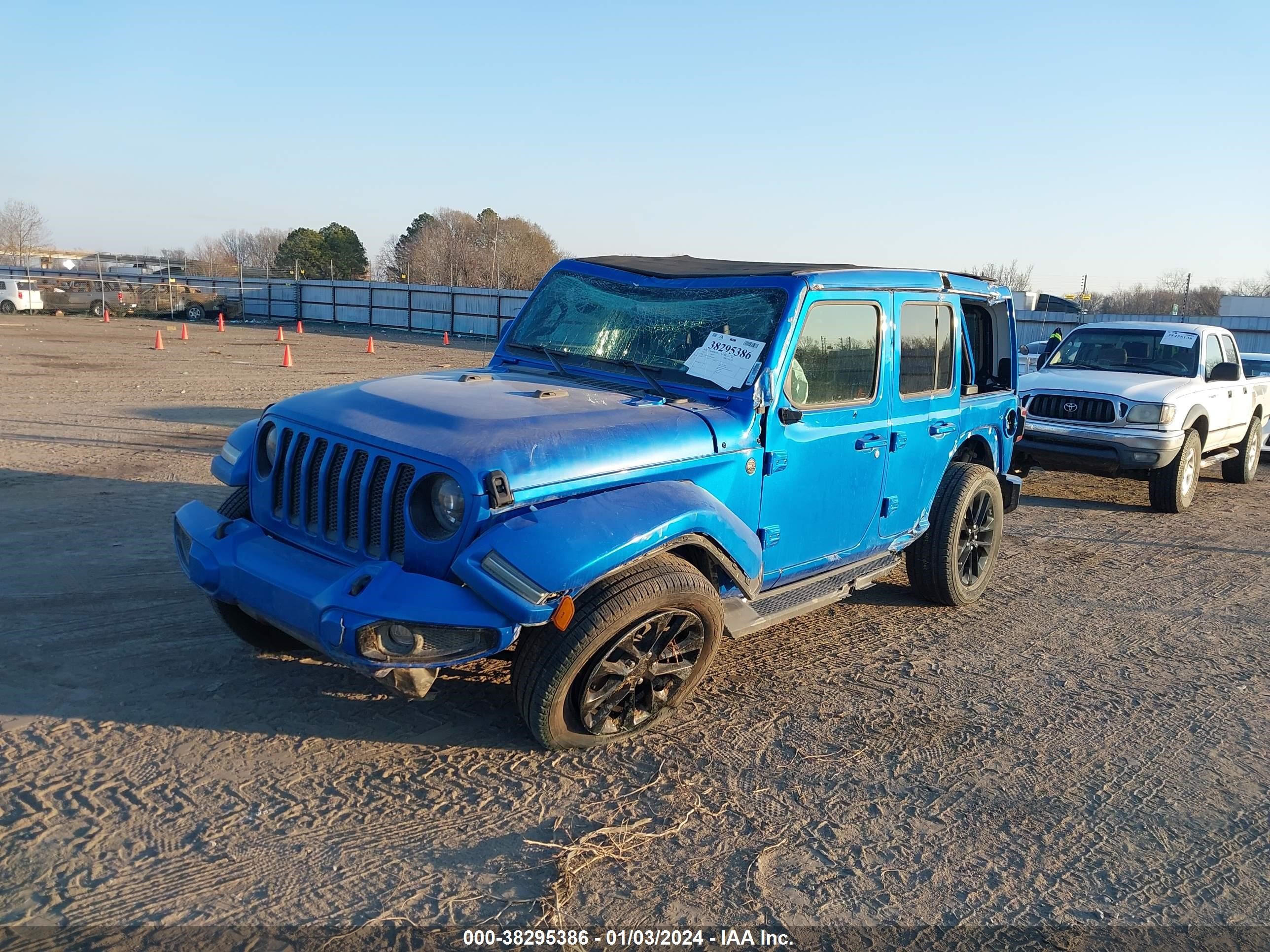 Photo 1 VIN: 1C4HJXEN1PW668457 - JEEP WRANGLER 