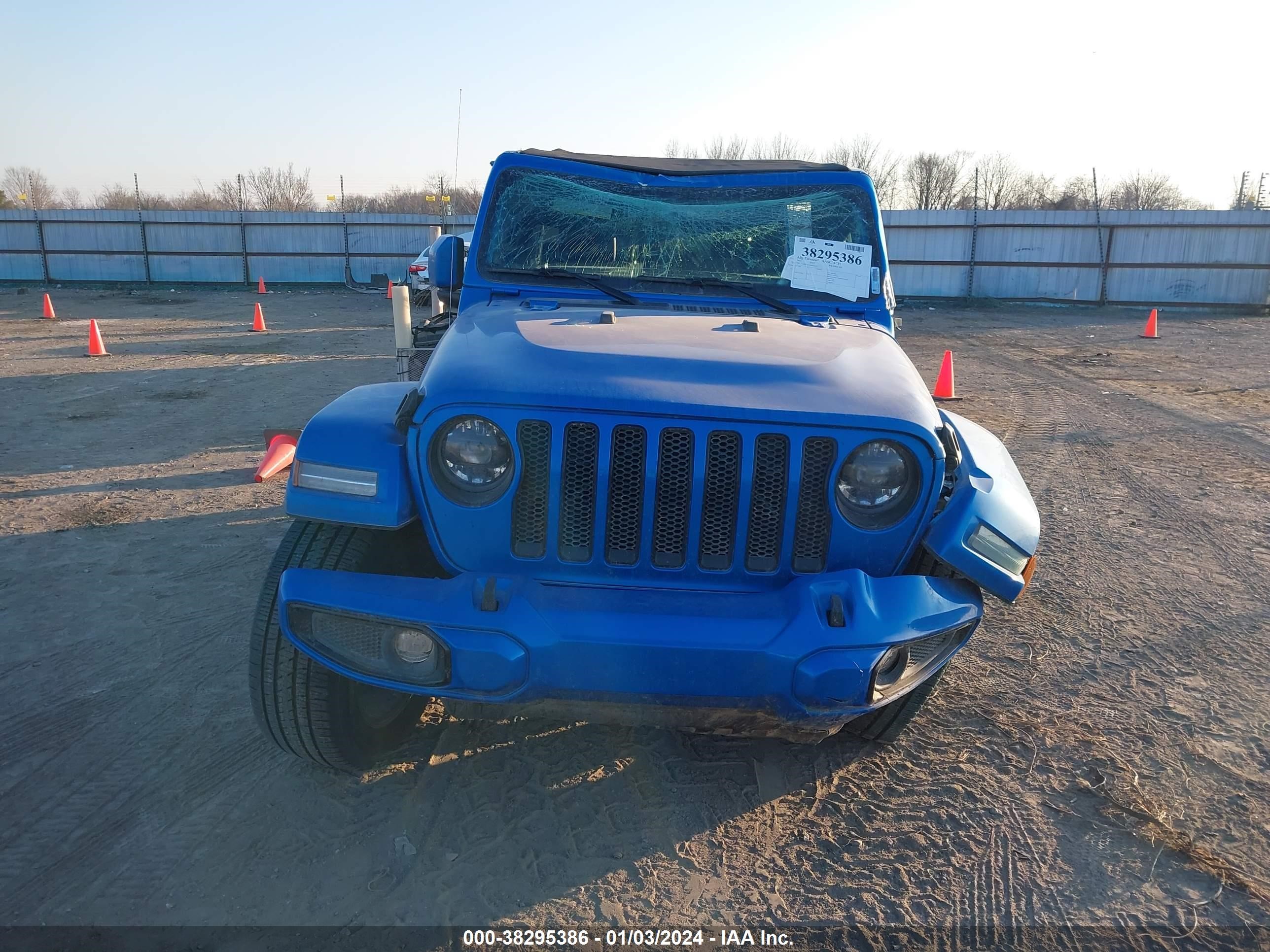 Photo 11 VIN: 1C4HJXEN1PW668457 - JEEP WRANGLER 