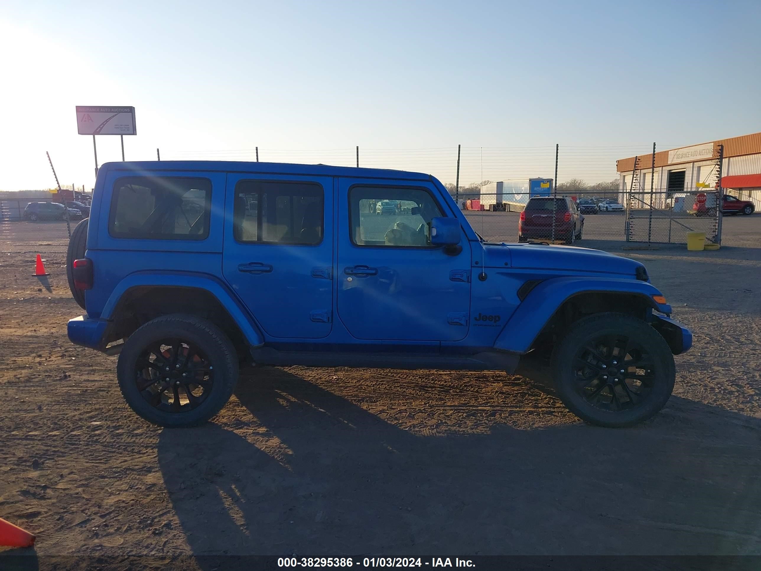 Photo 12 VIN: 1C4HJXEN1PW668457 - JEEP WRANGLER 