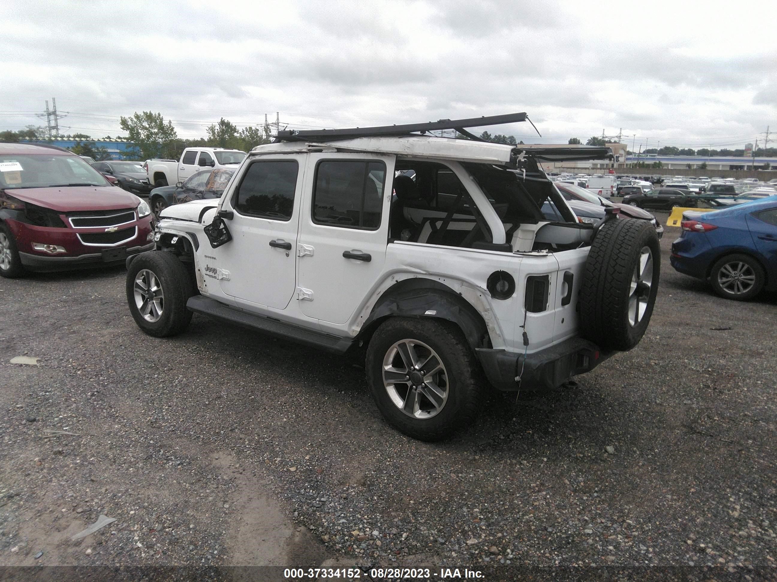 Photo 2 VIN: 1C4HJXEN2LW209464 - JEEP WRANGLER 