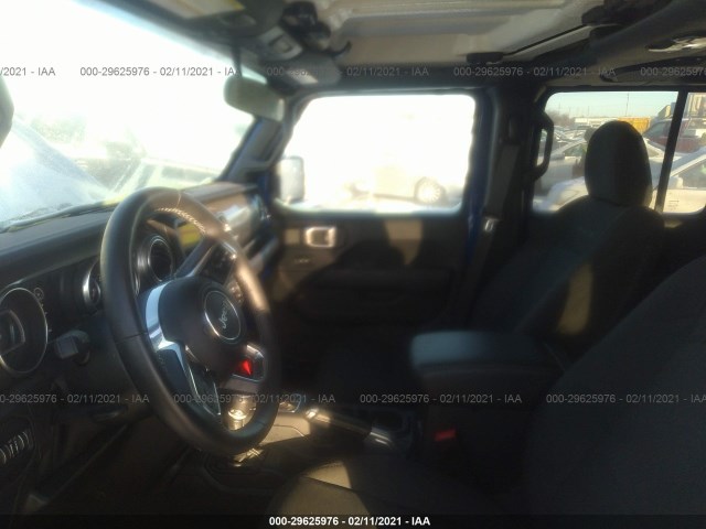 Photo 4 VIN: 1C4HJXEN4JW293316 - JEEP WRANGLER UNLIMITED 