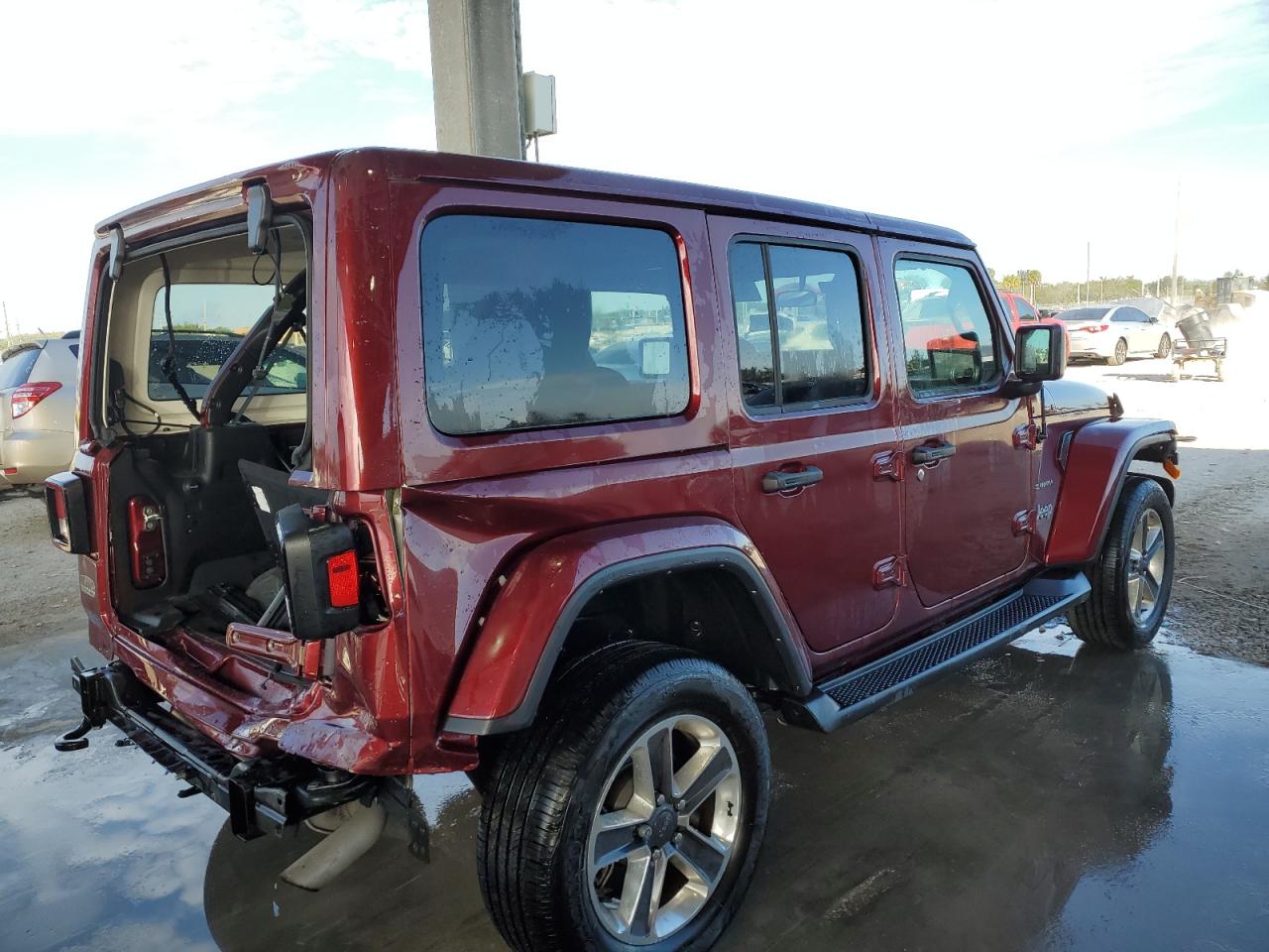 Photo 2 VIN: 1C4HJXEN5MW805606 - JEEP WRANGLER 