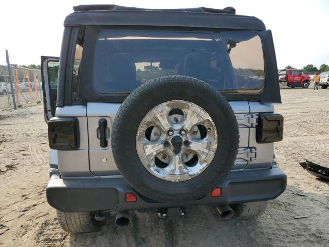 Photo 5 VIN: 1C4HJXEN6JW175722 - JEEP WRANGLER U 