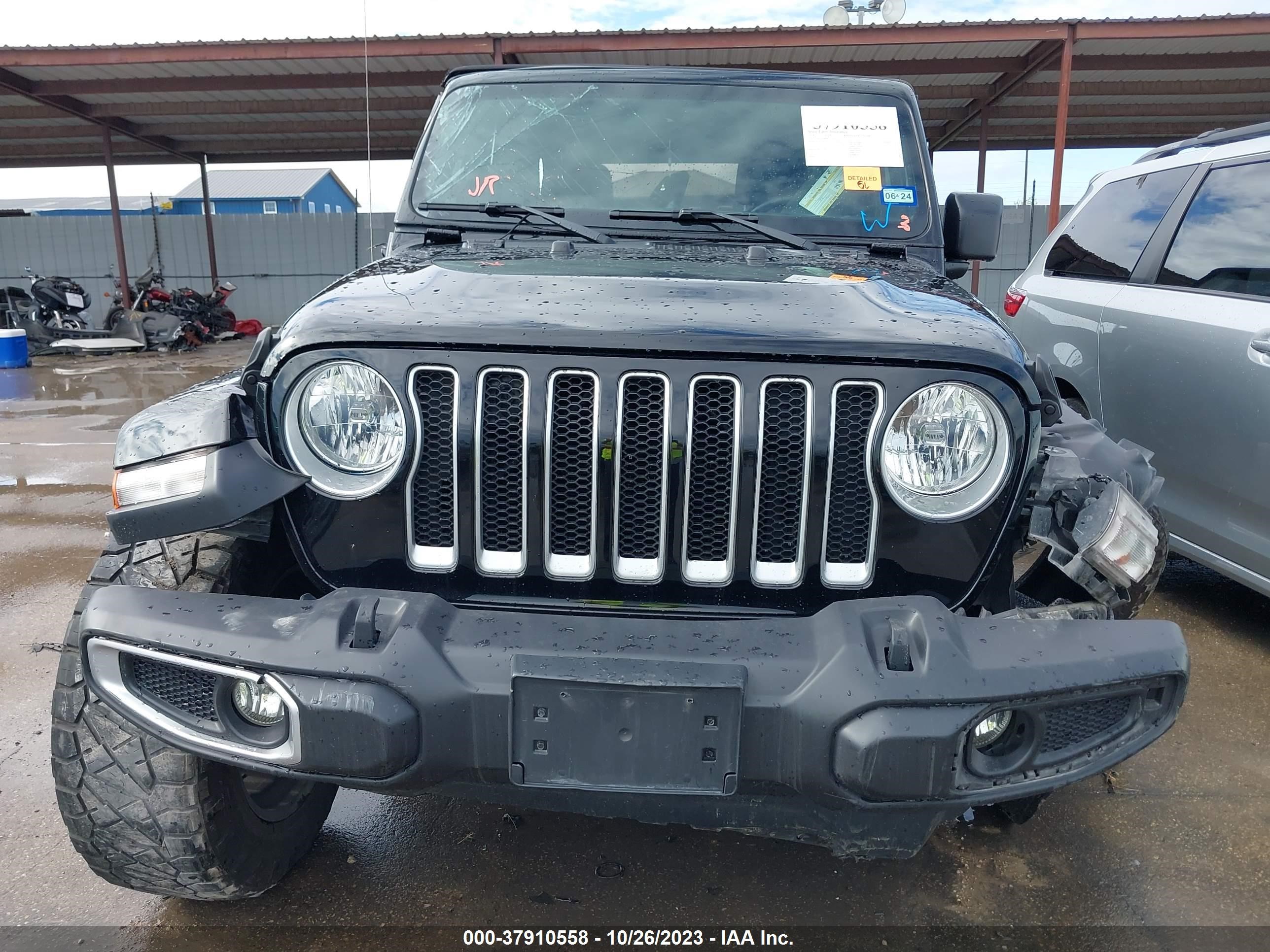 Photo 11 VIN: 1C4HJXEN8JW331534 - JEEP WRANGLER 