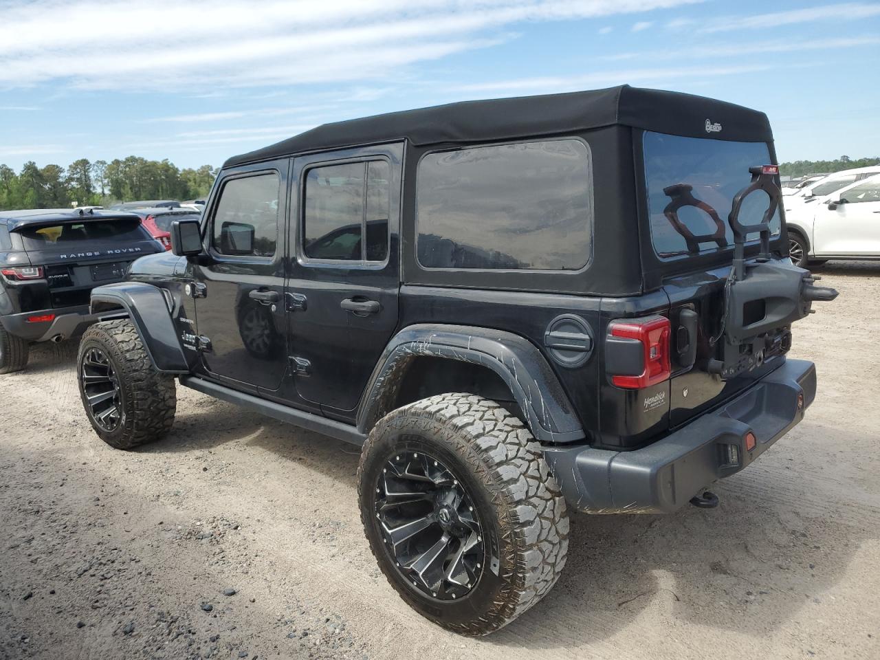 Photo 2 VIN: 1C4HJXEN9KW595962 - JEEP WRANGLER 