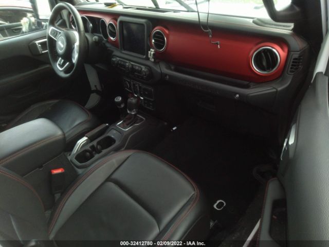 Photo 4 VIN: 1C4HJXFG1JW187809 - JEEP WRANGLER UNLIMITED 