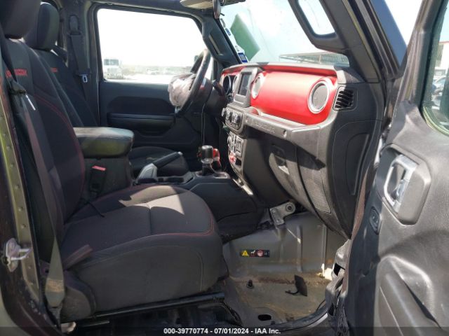 Photo 4 VIN: 1C4HJXFG2JW125898 - JEEP WRANGLER 