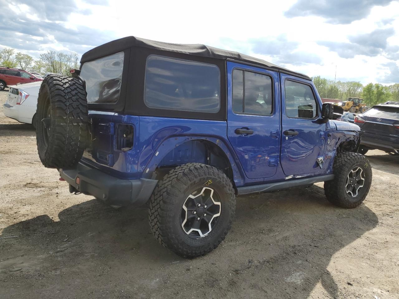 Photo 2 VIN: 1C4HJXFG3JW170719 - JEEP WRANGLER 