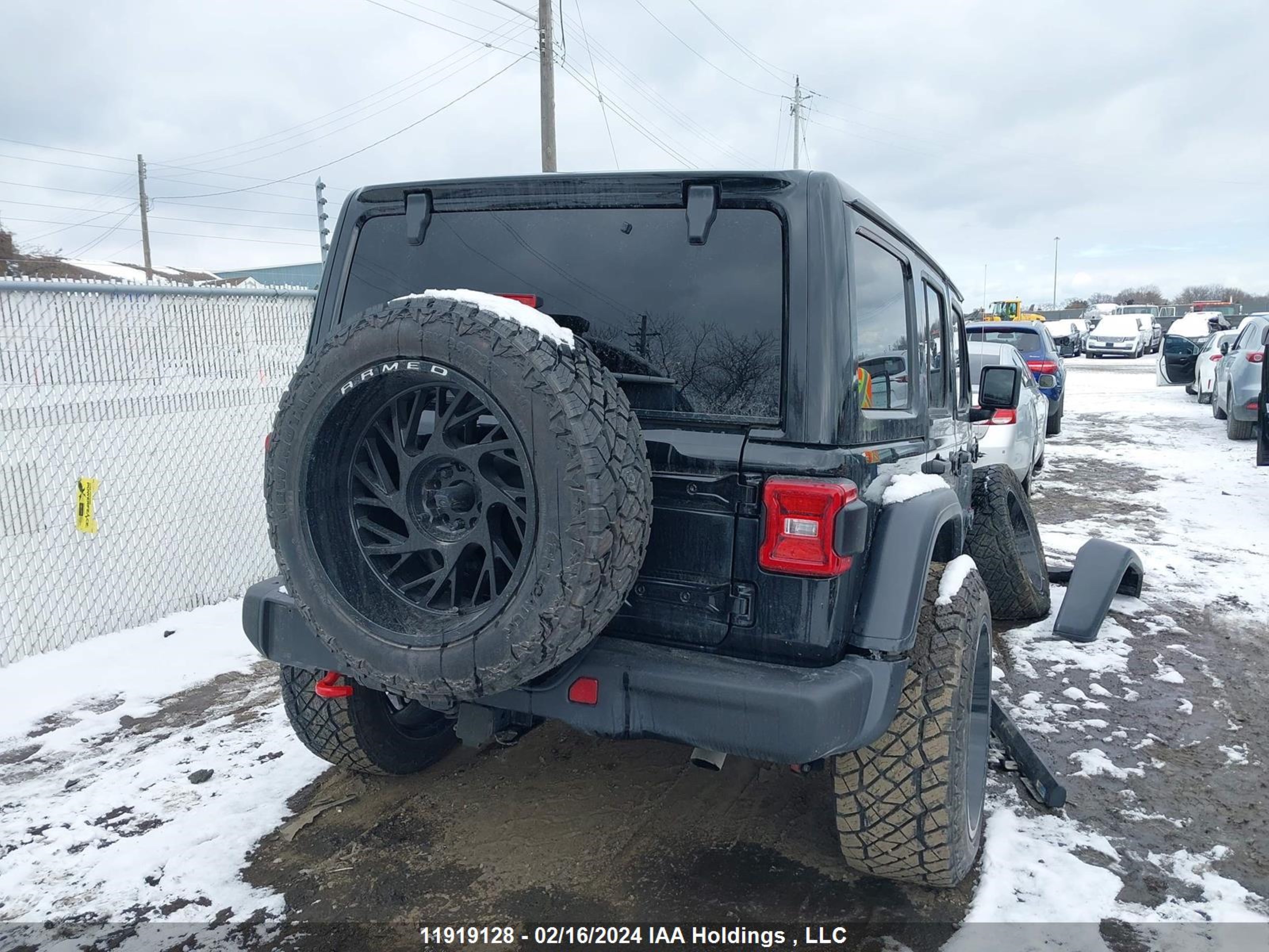 Photo 3 VIN: 1C4HJXFG3NW259387 - JEEP WRANGLER 