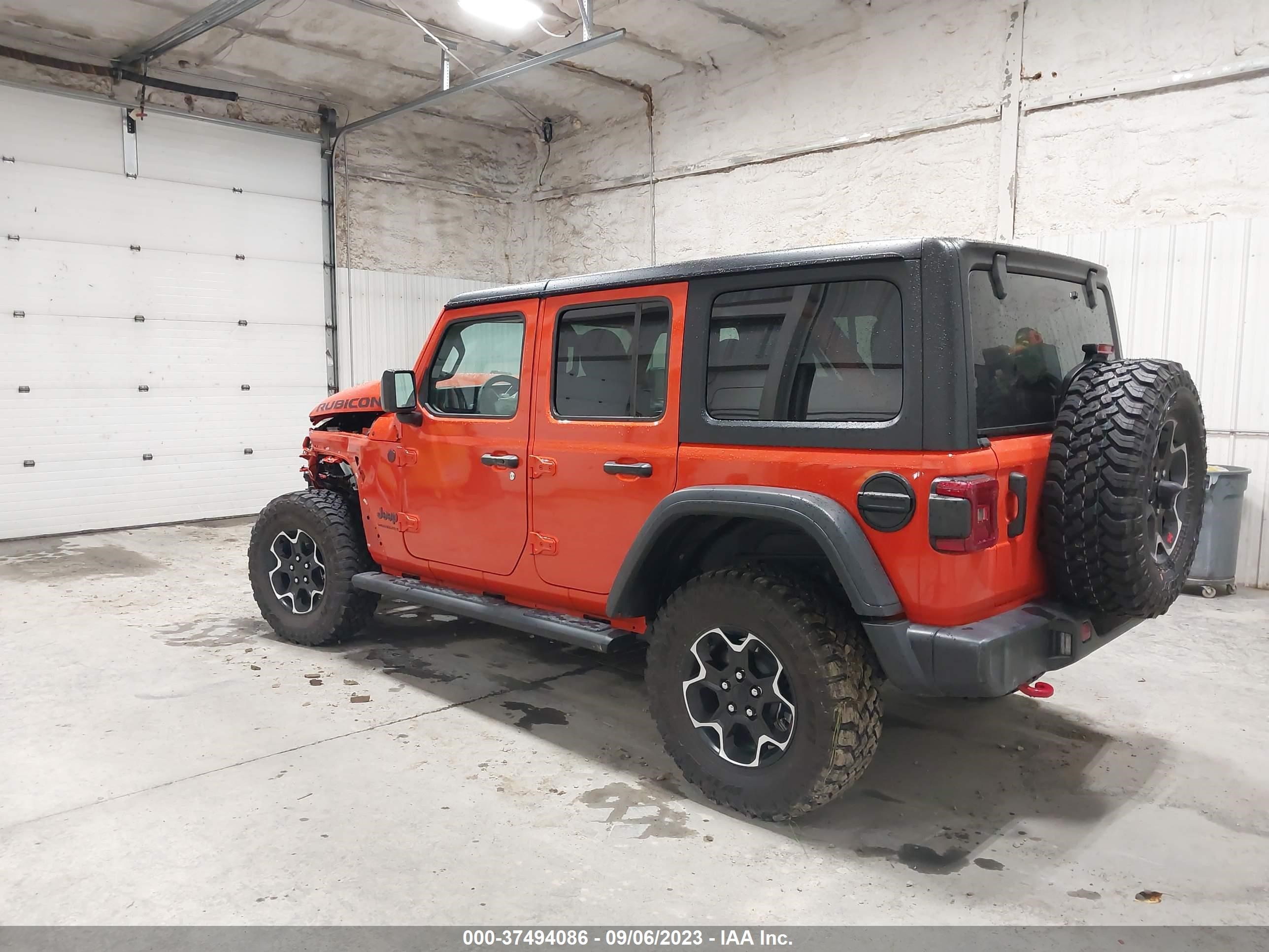 Photo 2 VIN: 1C4HJXFG6PW654585 - JEEP WRANGLER 