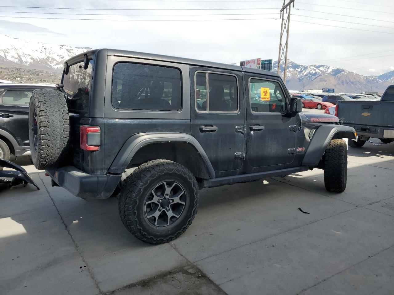 Photo 2 VIN: 1C4HJXFG9JW118334 - JEEP WRANGLER 