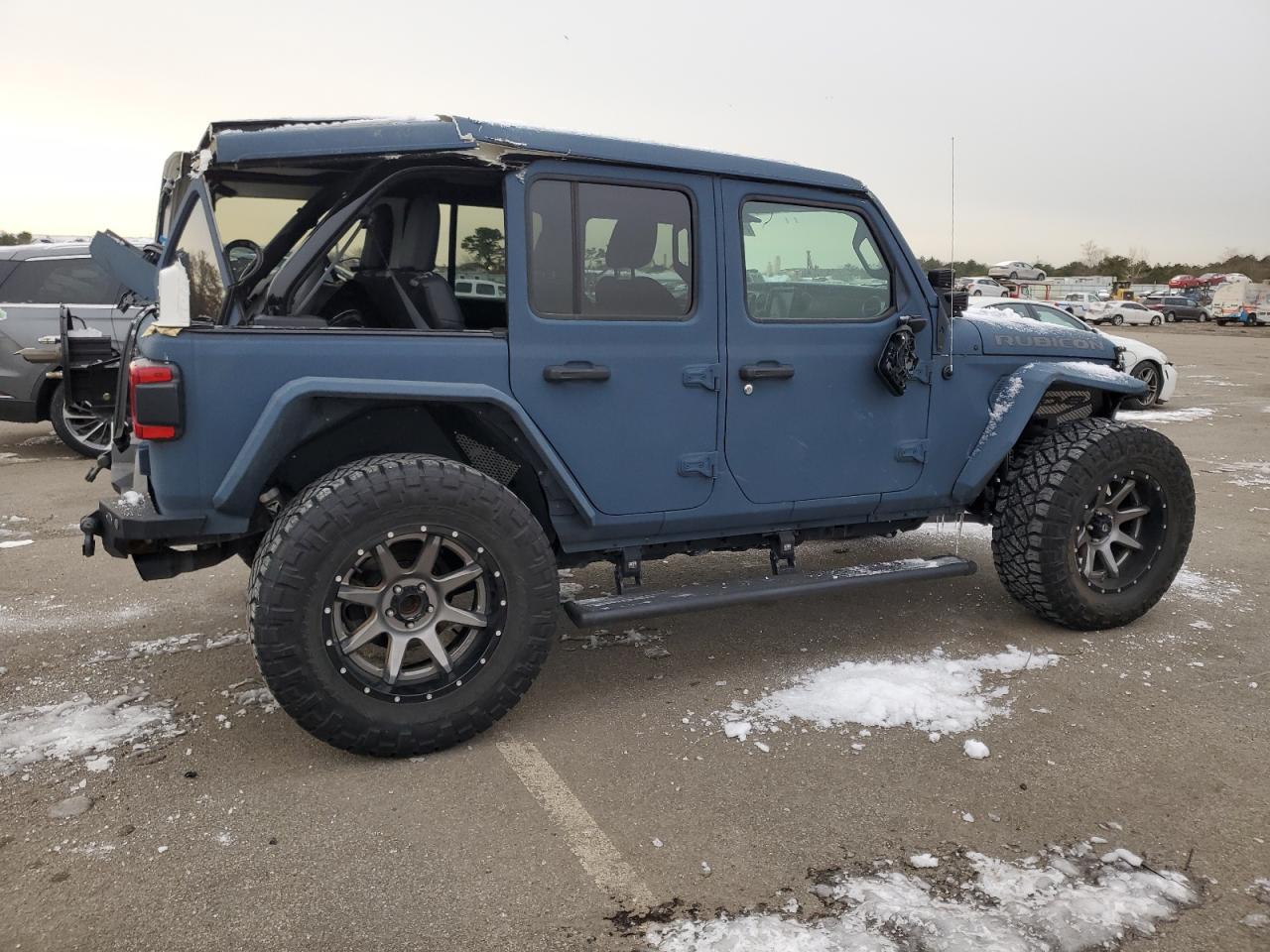 Photo 2 VIN: 1C4HJXFG9KW613859 - JEEP WRANGLER 