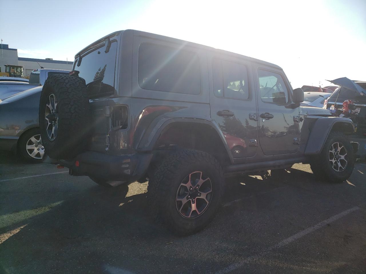 Photo 2 VIN: 1C4HJXFN6MW508682 - JEEP WRANGLER 