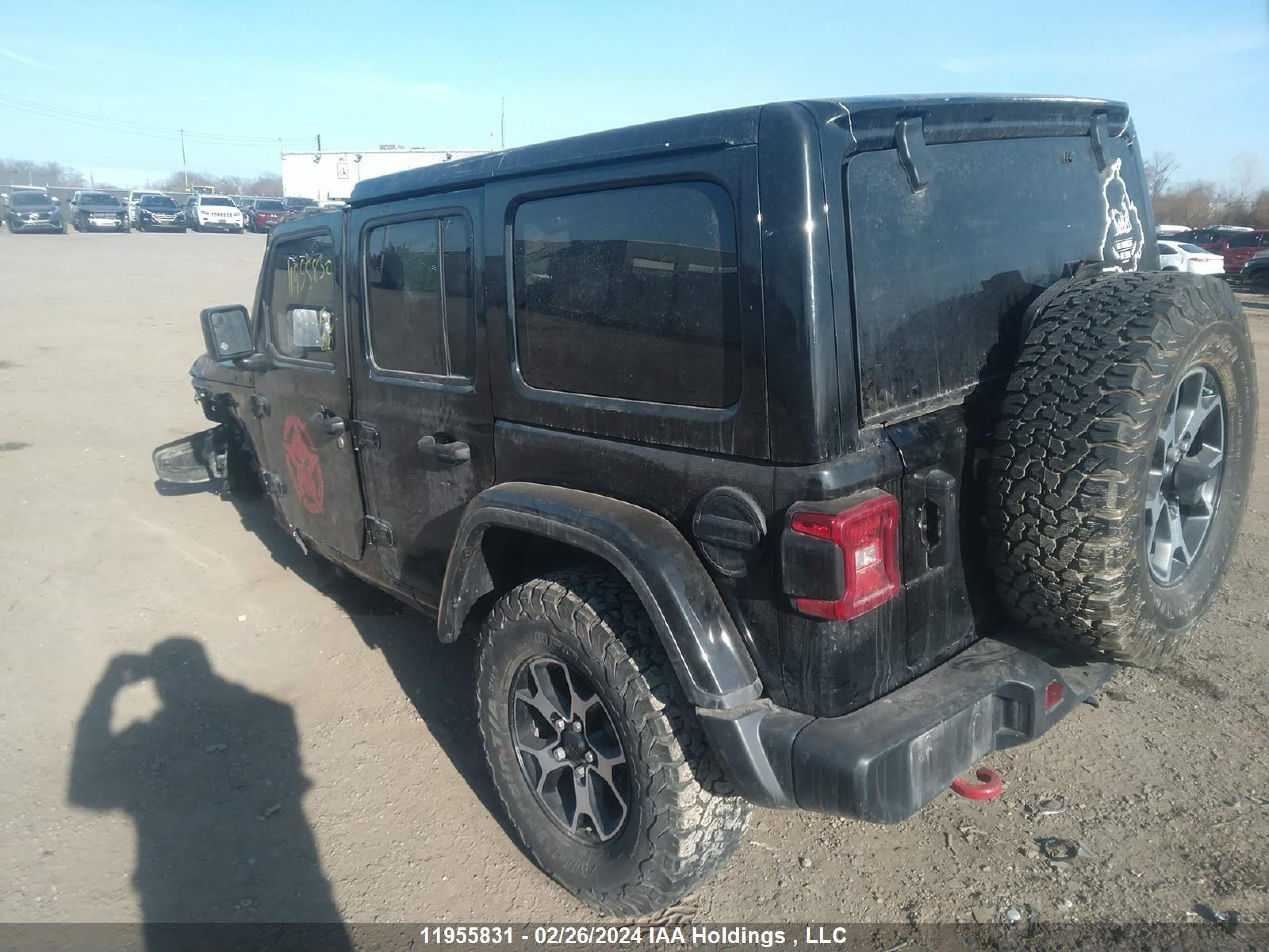 Photo 2 VIN: 1C4HJXFN7MW626756 - JEEP WRANGLER 