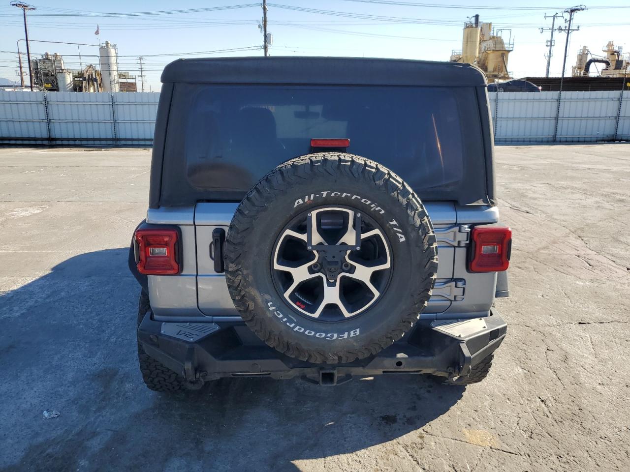 Photo 5 VIN: 1C4HJXFN9MW744520 - JEEP WRANGLER 