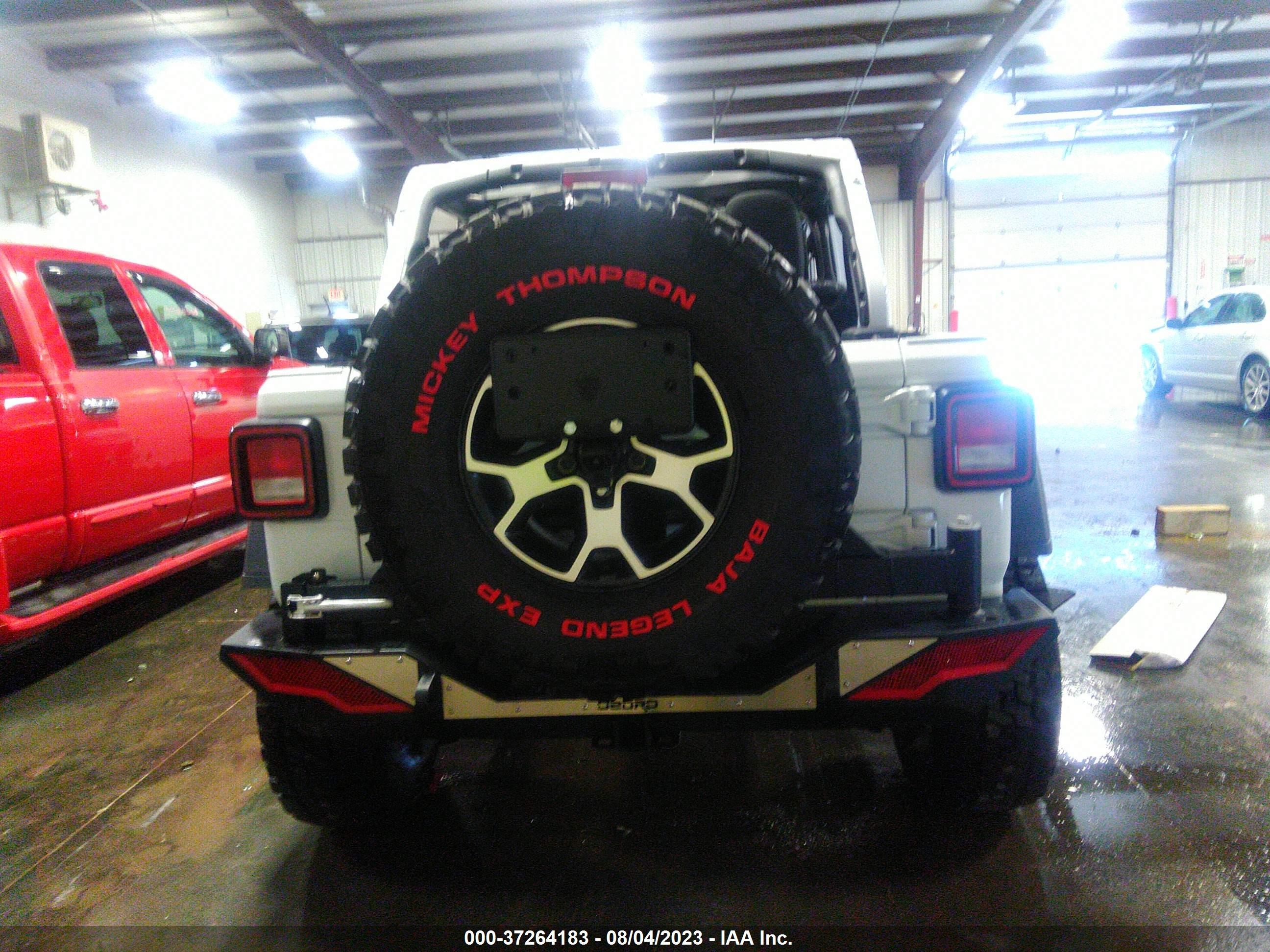 Photo 15 VIN: 1C4HJXFN9MW779882 - JEEP WRANGLER 